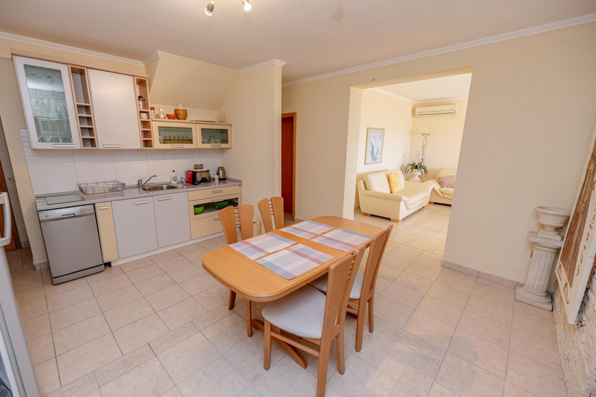 Sunsea Apartments Драге Екстериор снимка