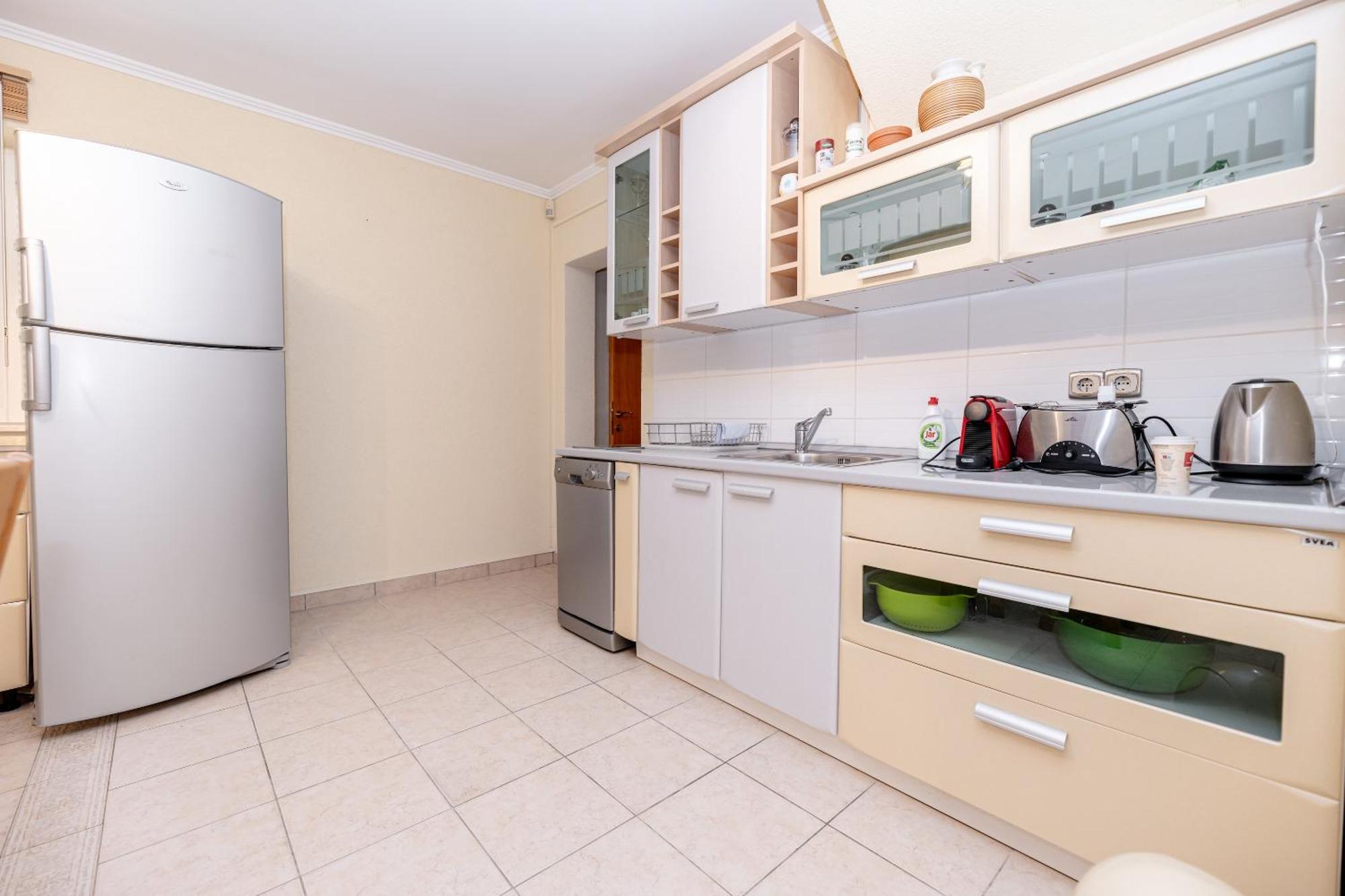 Sunsea Apartments Драге Екстериор снимка