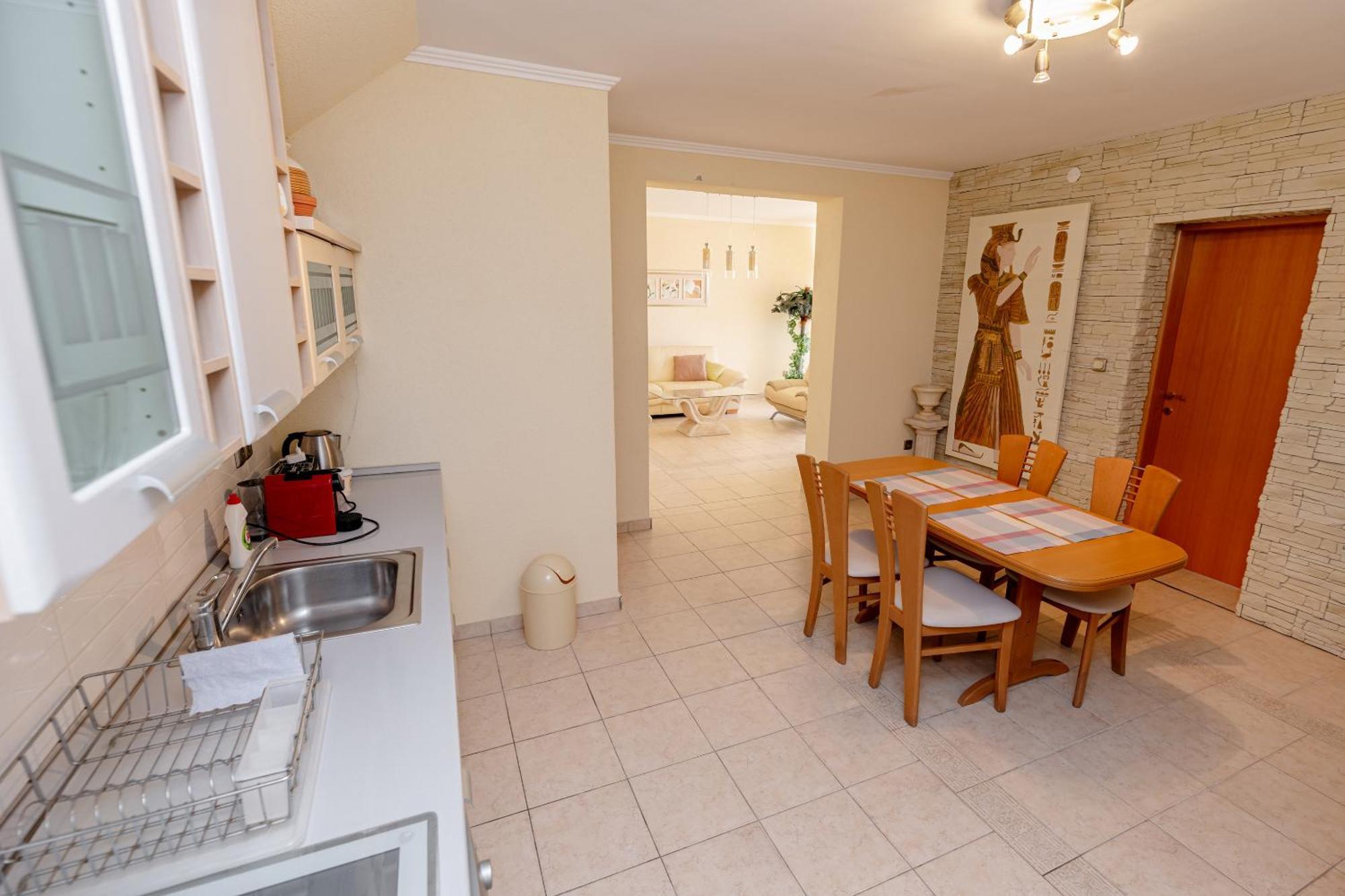 Sunsea Apartments Драге Екстериор снимка